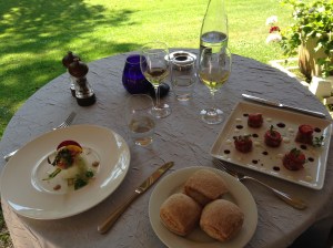 fec543_33bbbc3494ce4cfb8b95681067dd0f2d